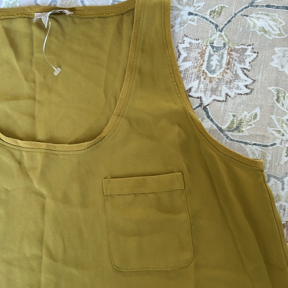 LOFT shell top - Picture 2 of 2